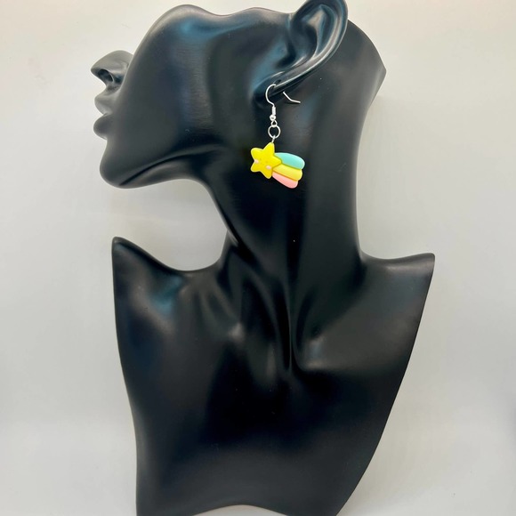 Shooting Star Earrings - Rainbow Earrings - Pastel Earrings - Spring Earrings - Picture 7 of 10